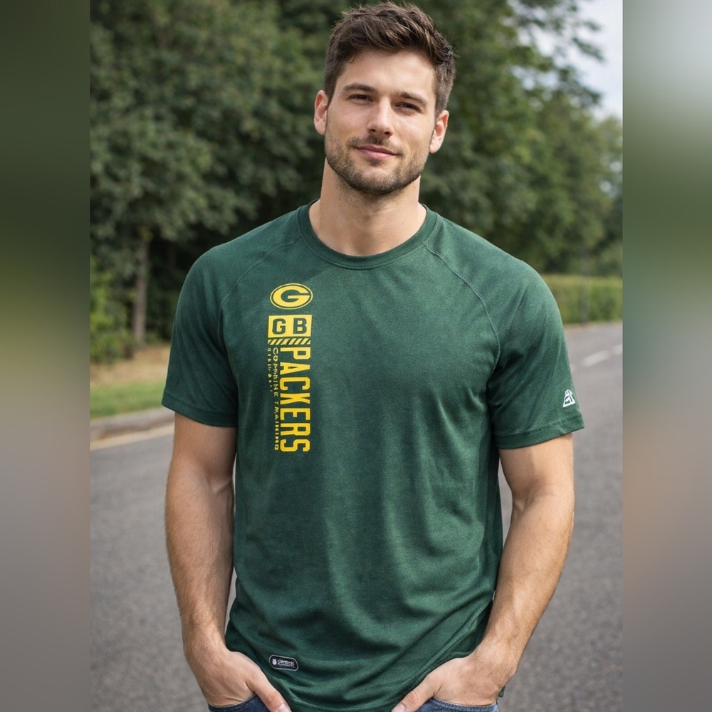 New Era Green Packers Short Sleeve Tee